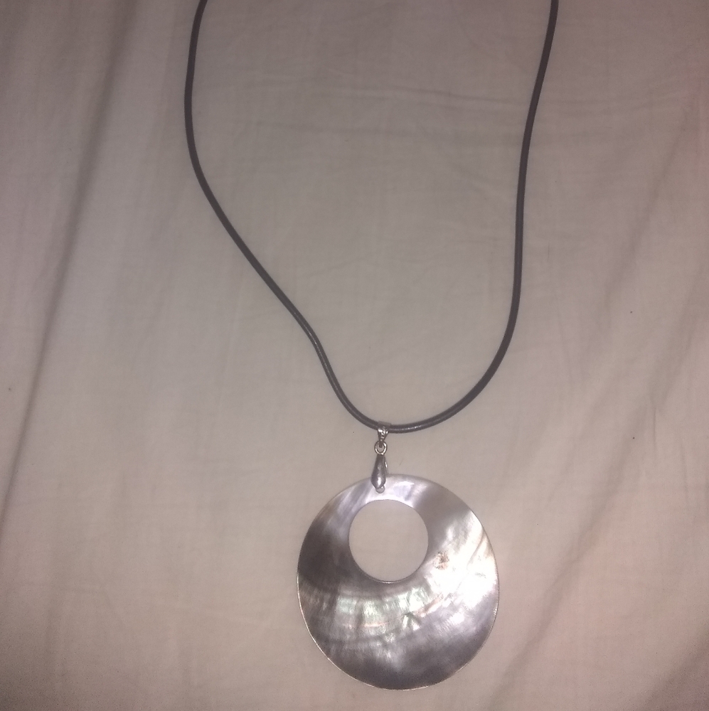 Mother Pearl Shell necklace